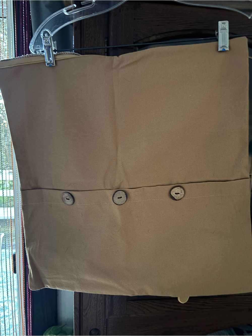 Classic Camel Button-Detail bag